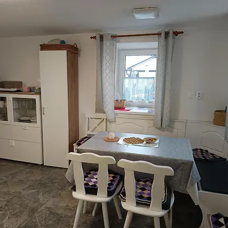 Pod Jeskynemi Appartement