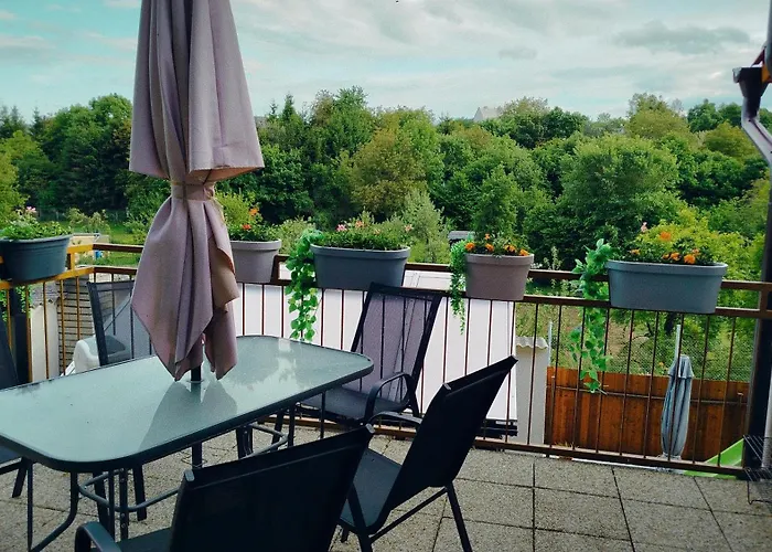 Pod Jeskynemi * Mladec