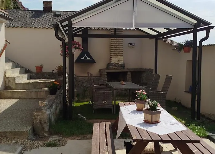 Pod Jeskynemi Apartment