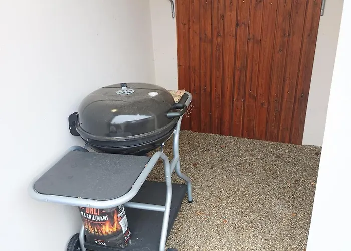 Pod Jeskynemi