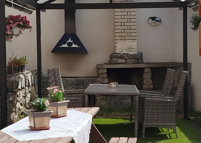 Pod Jeskynemi Apartment Mladec